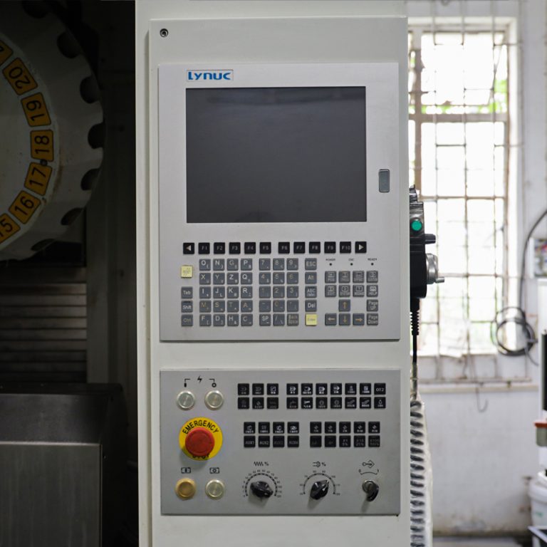 5 axis machining center manufacturers
