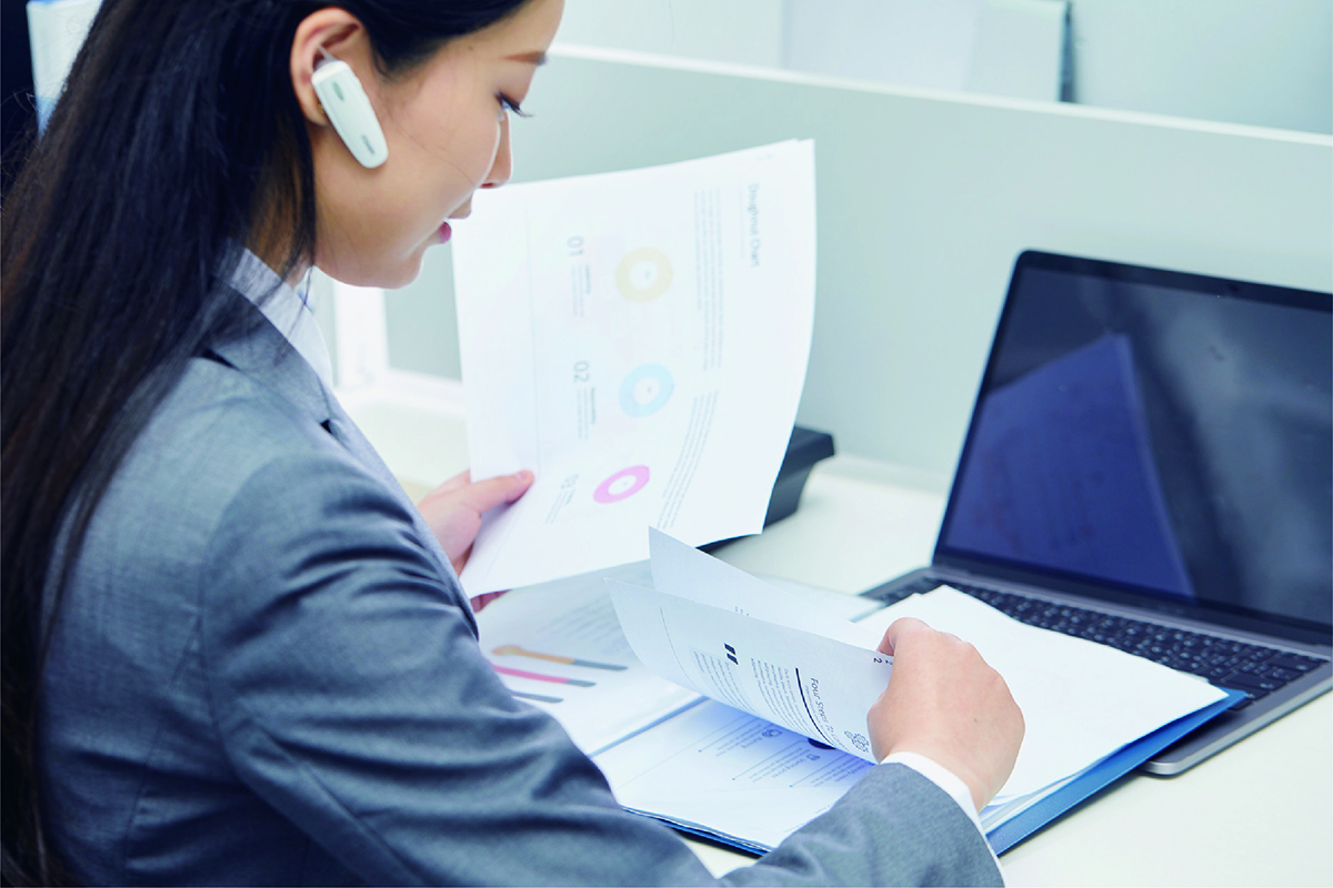 CNC turning and milling machine