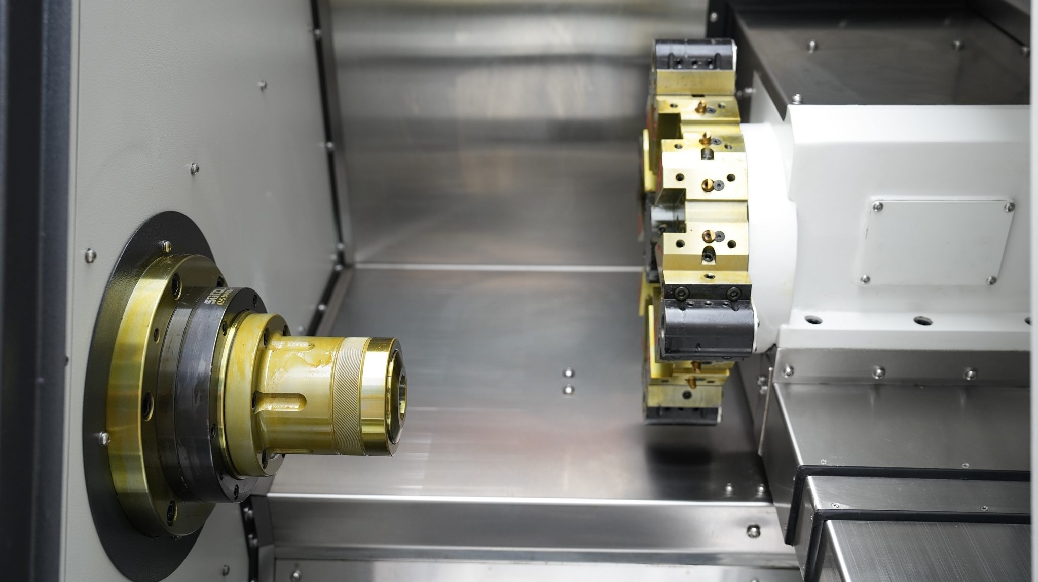 CNC turret lathe